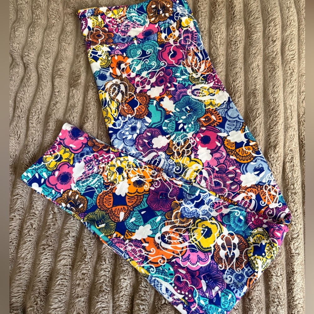 LLR TC2 Multicolor Floral Print Leggings. LuLaRoe